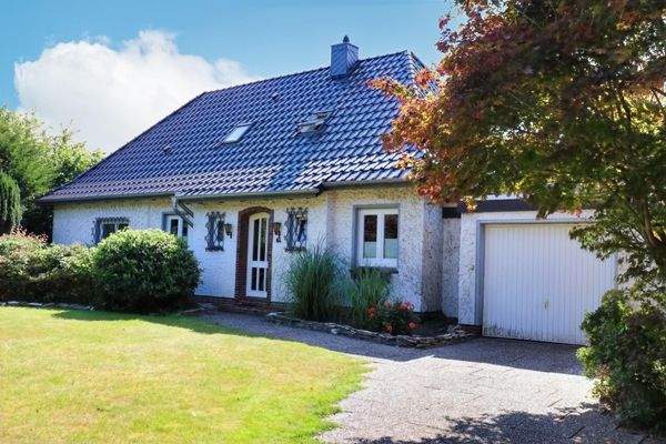 Großes Einfamilienhaus