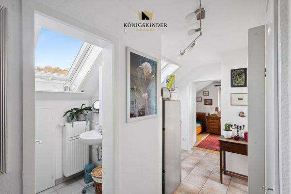 Flur mit Zugang zu den Zimmern