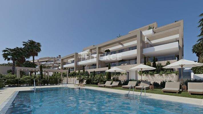 Exclusive Apartments with Communal Pool and Gym in Estepona