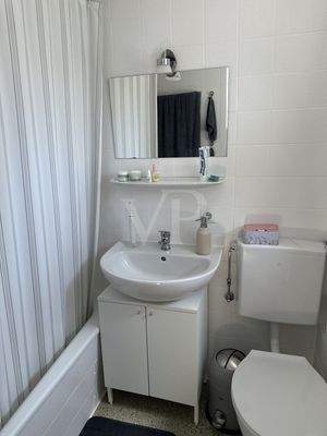 Badezimmer in der Dachgeschosswohnung 