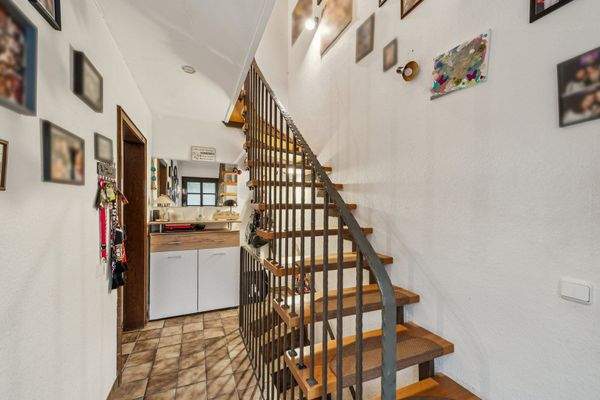 Eingangsbereich und Treppenhaus