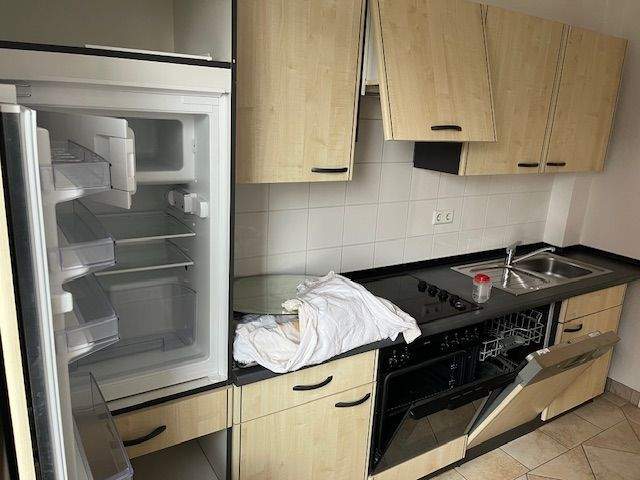 Schwerin - schicke 3-Zimmerwohnung mit Balkon und Einbauküche zu vermieten - Foto 3
