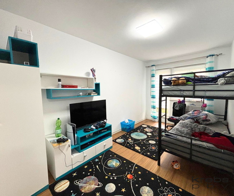 Kinder-/Sport-/Arbeitszimmer