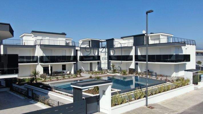 Exklusive Luxus-Apartments in Peschiera del Garda mit Blick auf den Gardasee und Sirmione