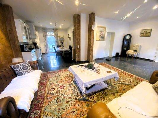 Offener Wohn-Küchenbereich 1