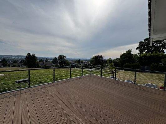 Obergeschoss - Terrasse...