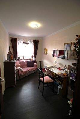 Büro oder Kinderzimmer.JPG