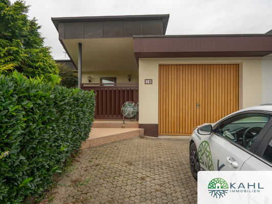 Garage mit Gartenzugang