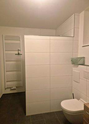 Badezimmer im UG.jpeg