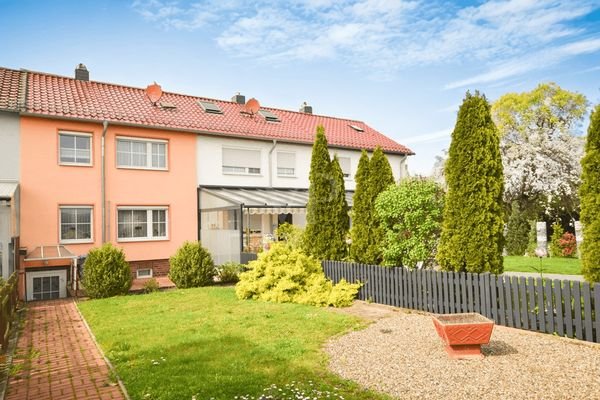 HAUS | GARTENSEITE