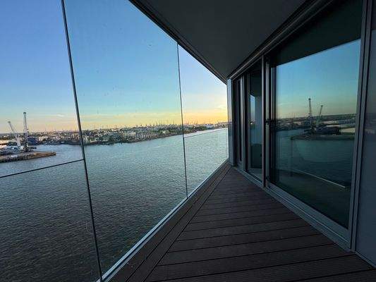 Traumhafter Südbalkon vom Schlafbereich