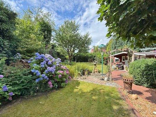 2. Haus / Südwest-Garten