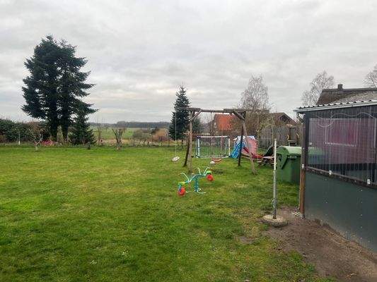 Grundstück an Feldrandlage