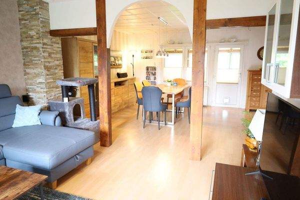 Wohn &amp; Essbereich