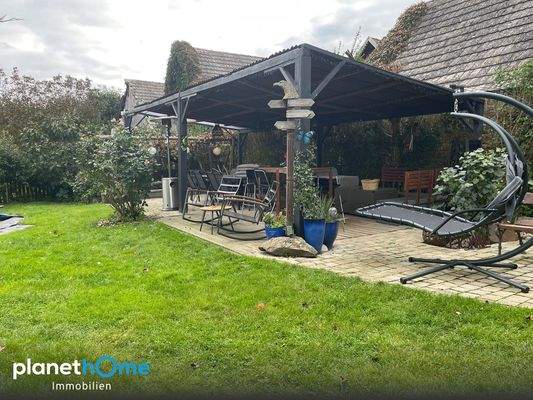 Ueberdachte Gartenlounge