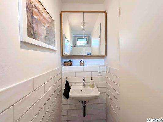 Gäste-WC im EG mit Fenster