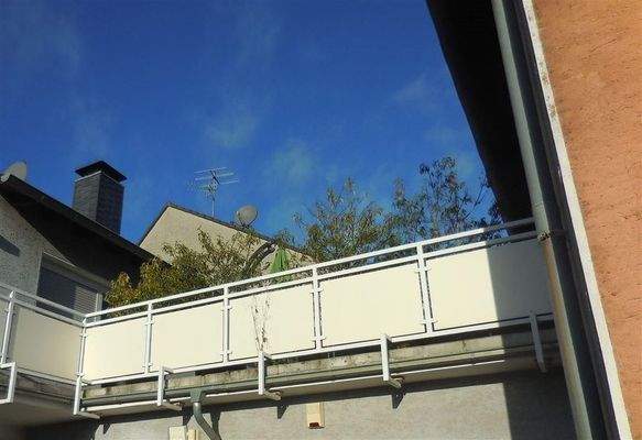 Blick auf die Terrasse (2)