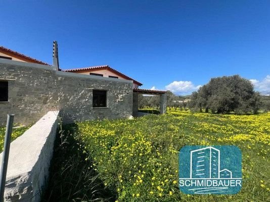 Kreta, Sivas: Steinhaus - eine Doppelhaushälfte zu verkaufen