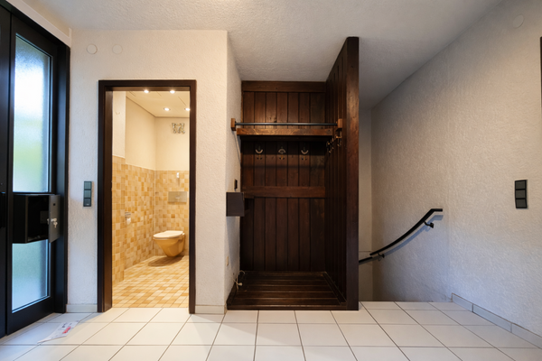 Diele / möglicher Treppenaufgang zum Dachgeschoss