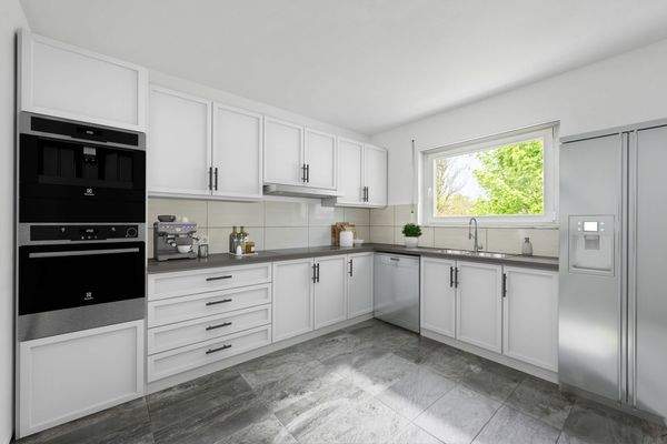 Küche mit Einbauküche Beispiel