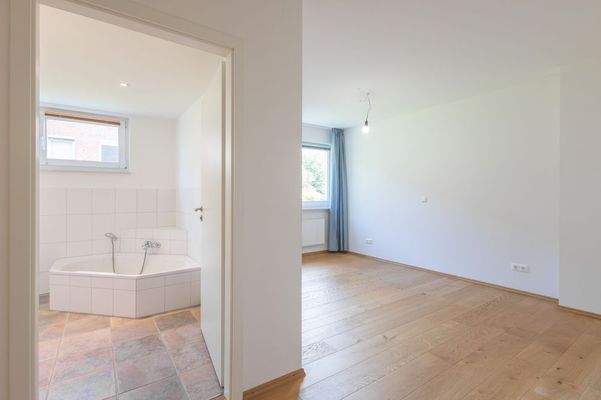 Schlafzimmer mit Bad