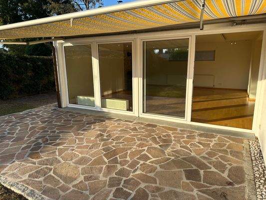 Terrasse mit Markise (2)