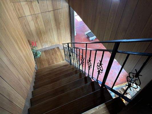 Treppe für ins Dachgeschoss