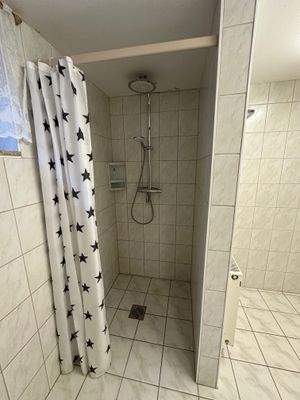 Duschbad im Kellergeschoss