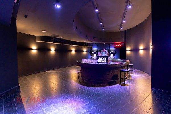 Nachtschicht_Bar_Eingang_2