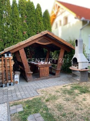 Grillen auf dem Grundstück