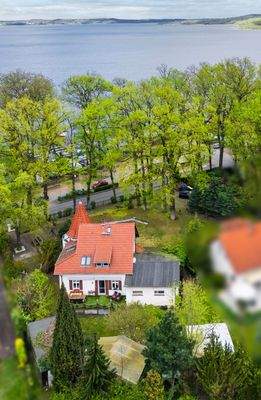 Blick über die Villa auf den Schwielowsee