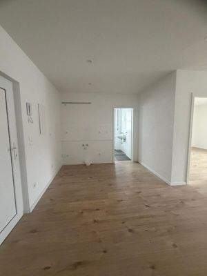 WhatsApp Image 2026-02-04 at 16.08.03 (4)