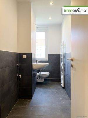 Bad mit Waschmaschinenanschluss