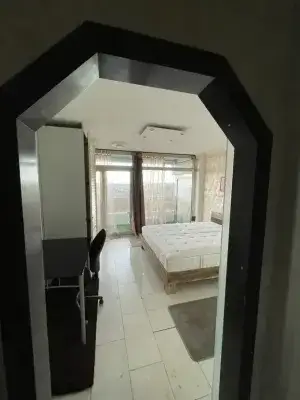 Flur zum Schlafzimmer 