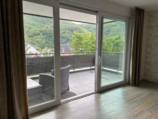 IMG_3066 (Custom).jpeg