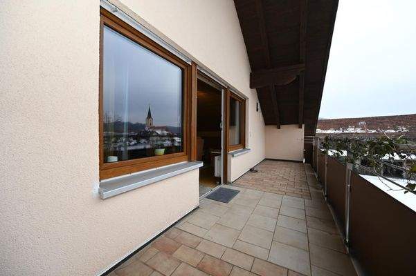 Großer Balkon zum Verweilen