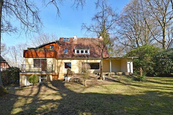 rückwärtige Ansicht