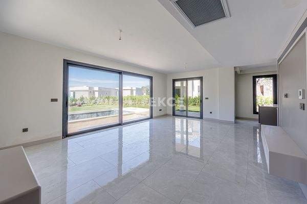 Detached Villas in Harmony with Nature in Bodrum Gündoğan