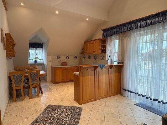 Küche, Essplatz, Theke