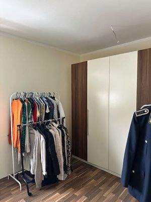 Schlafzimmer OG Teilansicht