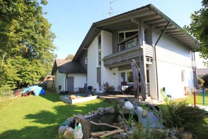 Einfamilienhaus mit Seeblick