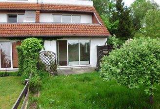 Terrassenbereich und Garten