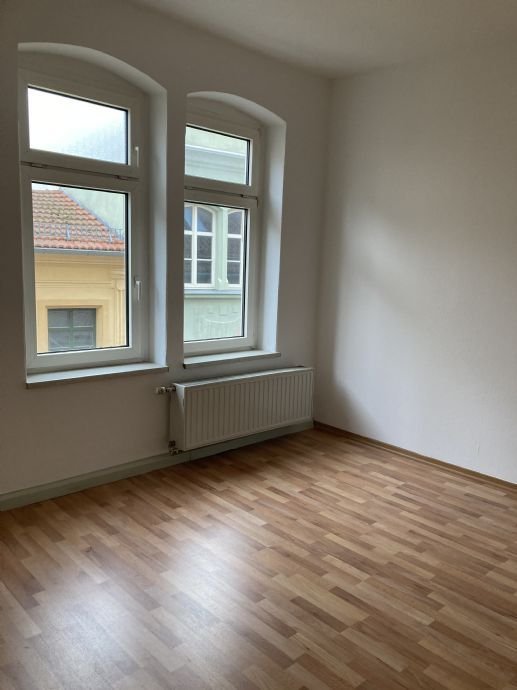 Schöne 2 Raumwohnung im Zentrum mit EBK