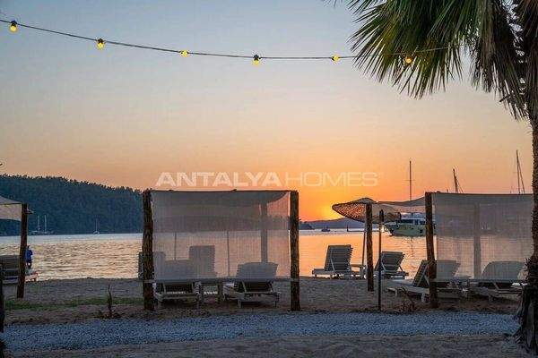 Seafront Boutique Hotel with Private Beach and 30 Rooms in Marmaris