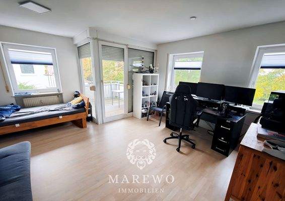 Wohn- und Schlafzimmer