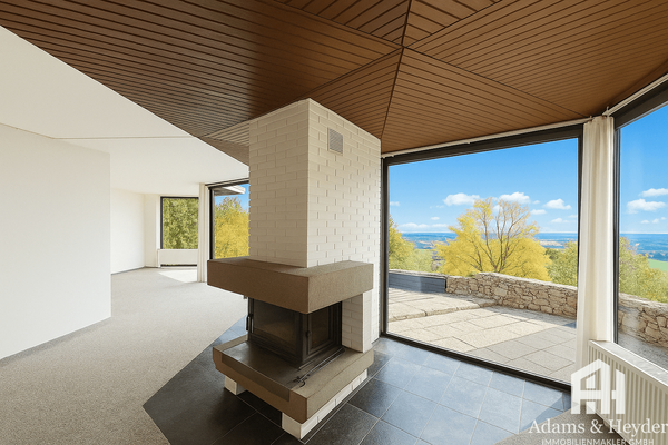 OG Wohnzimmer mit Kamin