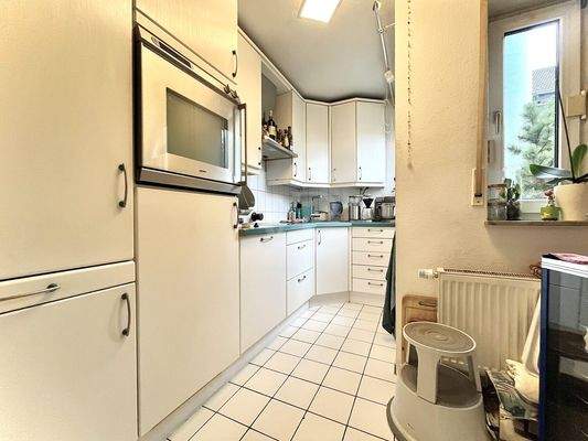 Lichtdurchflutete Küche