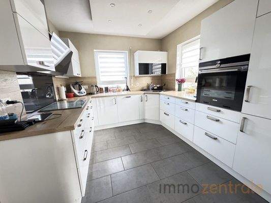 46628BD2-DDB8-4903-85FF-47C5E39C24A3_1_105_c