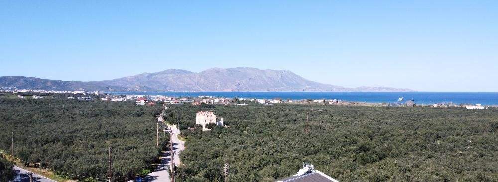 Kreta, Drapanias: Neubauhaus inmitten von Olivenhainen in Strandnähe zu verkaufen