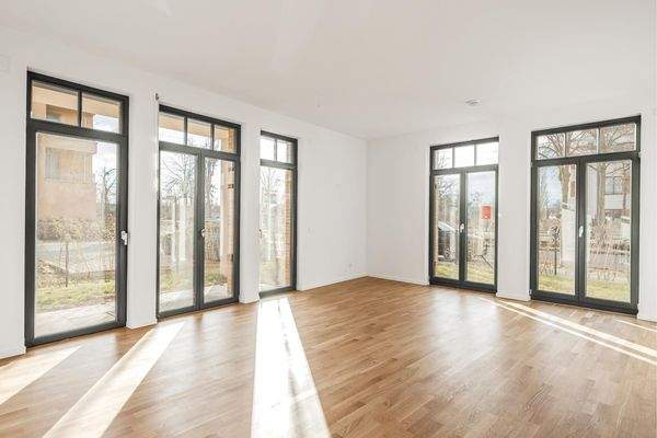 EG-Wohnung mit Garten